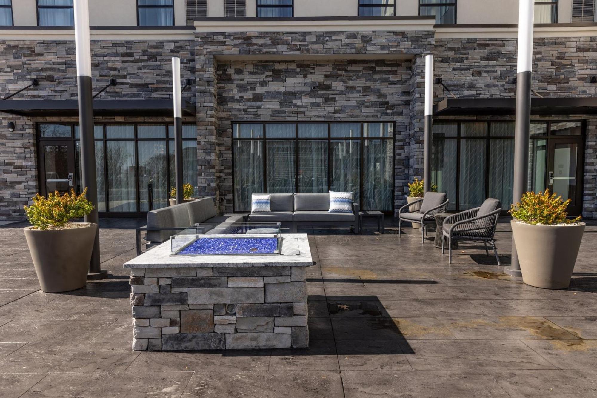 Staybridge Suites Greenville - Medical Center By Ihg Buitenkant foto